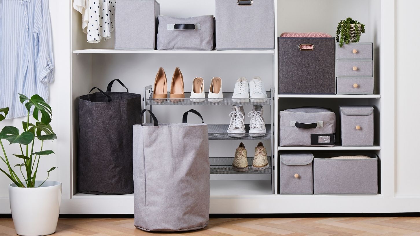 10 Storage Solutions for Wardrobes