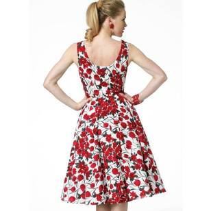 Butterick Pattern 5748 Misses' & Misses' Petite Flared Dresses