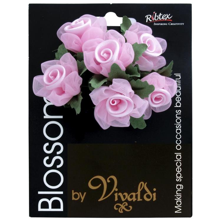 Vivaldi Blossoms 6 Head Rose With Petals