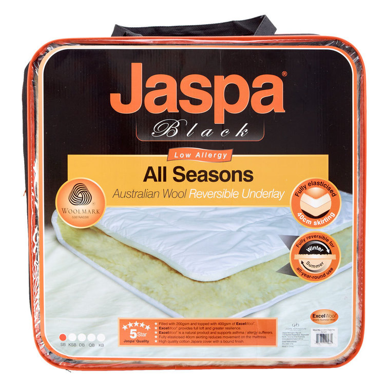 Jaspa Black Australian Wool Reversible Underlay White