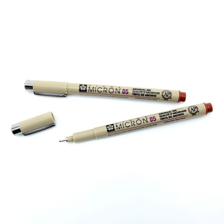 Sakura Pigma Micron 05 Fine Point Pigment Ink Pen 2 Pack