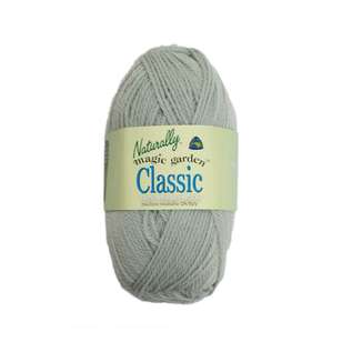 Naturally Classic 8 Ply Wool Yarn 841 Apple 50 g