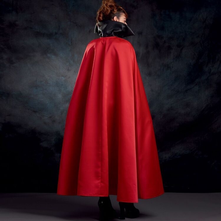 Simplicity Pattern S9008 Misses' Cape with Tie Costumes Small - Large