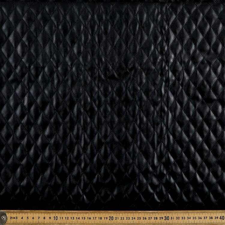 Small Diamond Quilted 135 cm Pleather Fabric