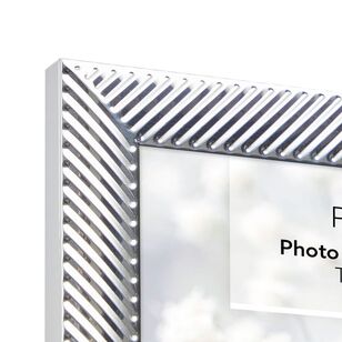 Frame Depot 20 x 25 cm Shiny Stripe Photo Frame Silver 20 x 25 cm