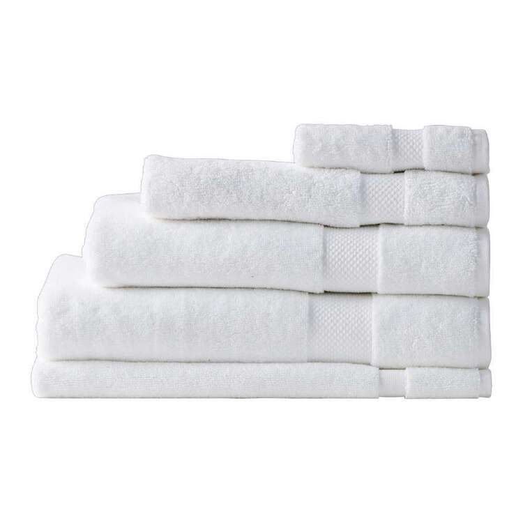 Logan & Mason Platinum Oslo Towel Collection White