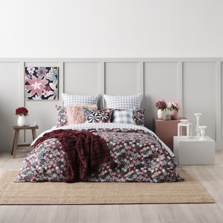 Ombre Home Classic Chic Wildflower Quilt Cover Set