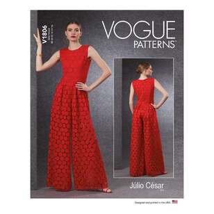 Vogue V1806 Misses' & Misses' Petite Jumpsuit