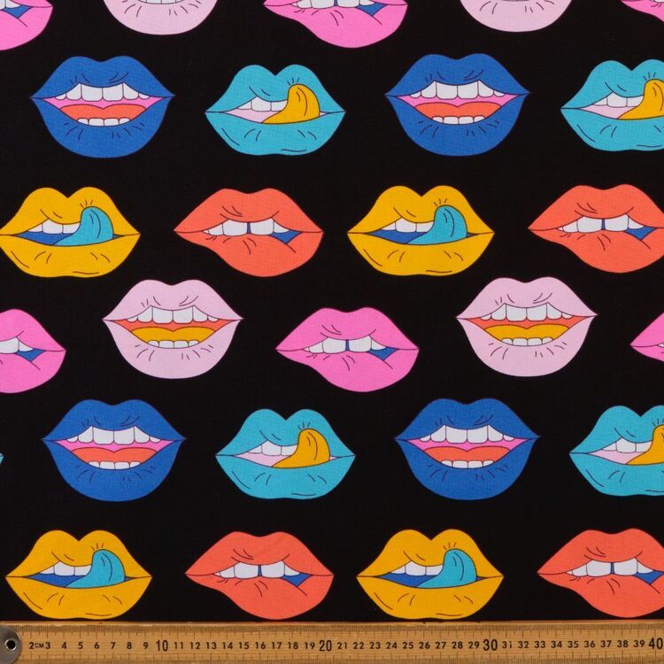 Lips Printed 112 cm Buzoku Duck Fabric