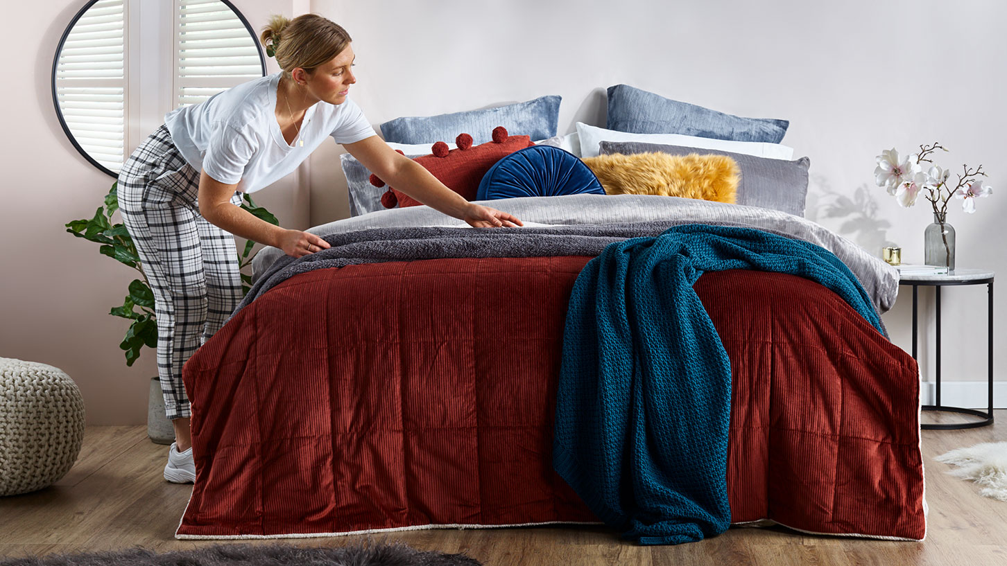 Winter blankets: Create the cosiest bed ever with these layering tips