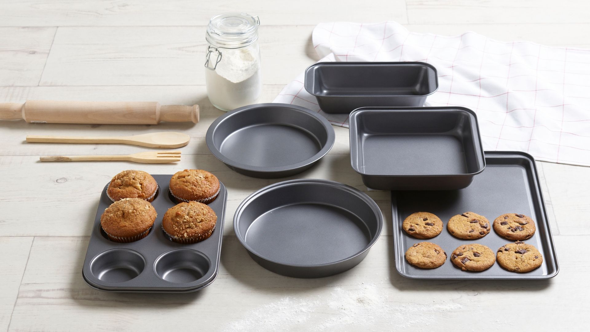 Muffin tray, cake and loaf pans, and cookie tray