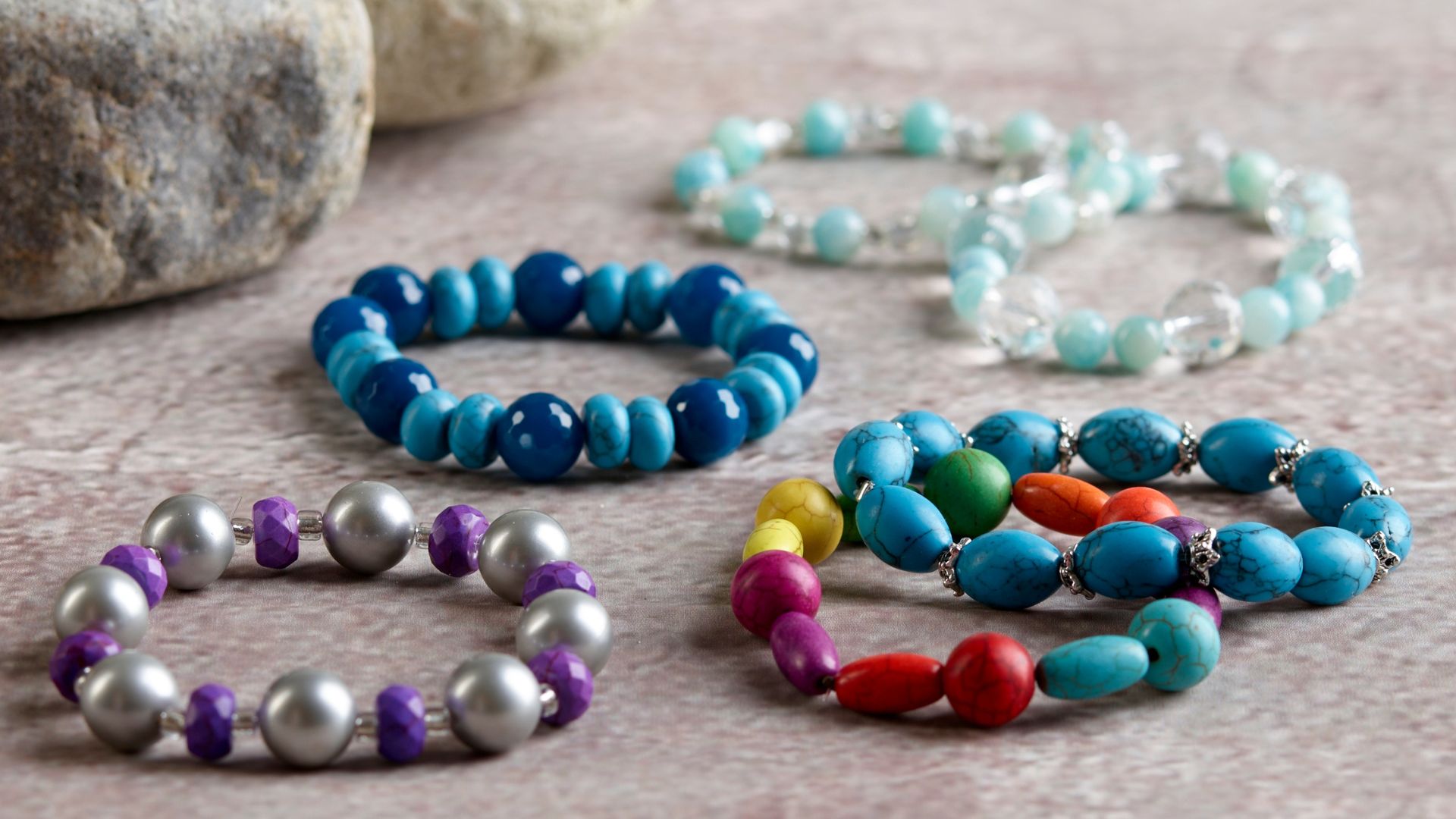 How To Make Beaded Bracelets Ideas Spotlight Australia How To Make Beaded Bracelets Ideas Spotlight Australia