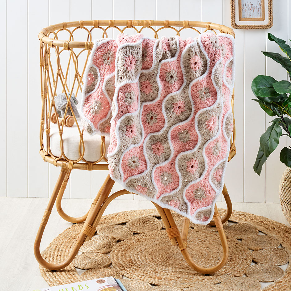 Bella Baby Baby Crochet Chenille Throw Project