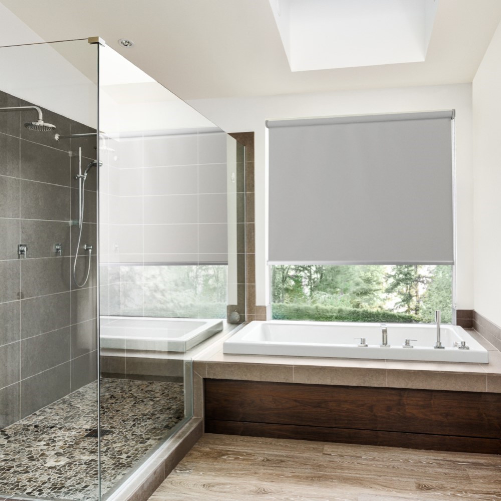 Water resistant bathroom blinds