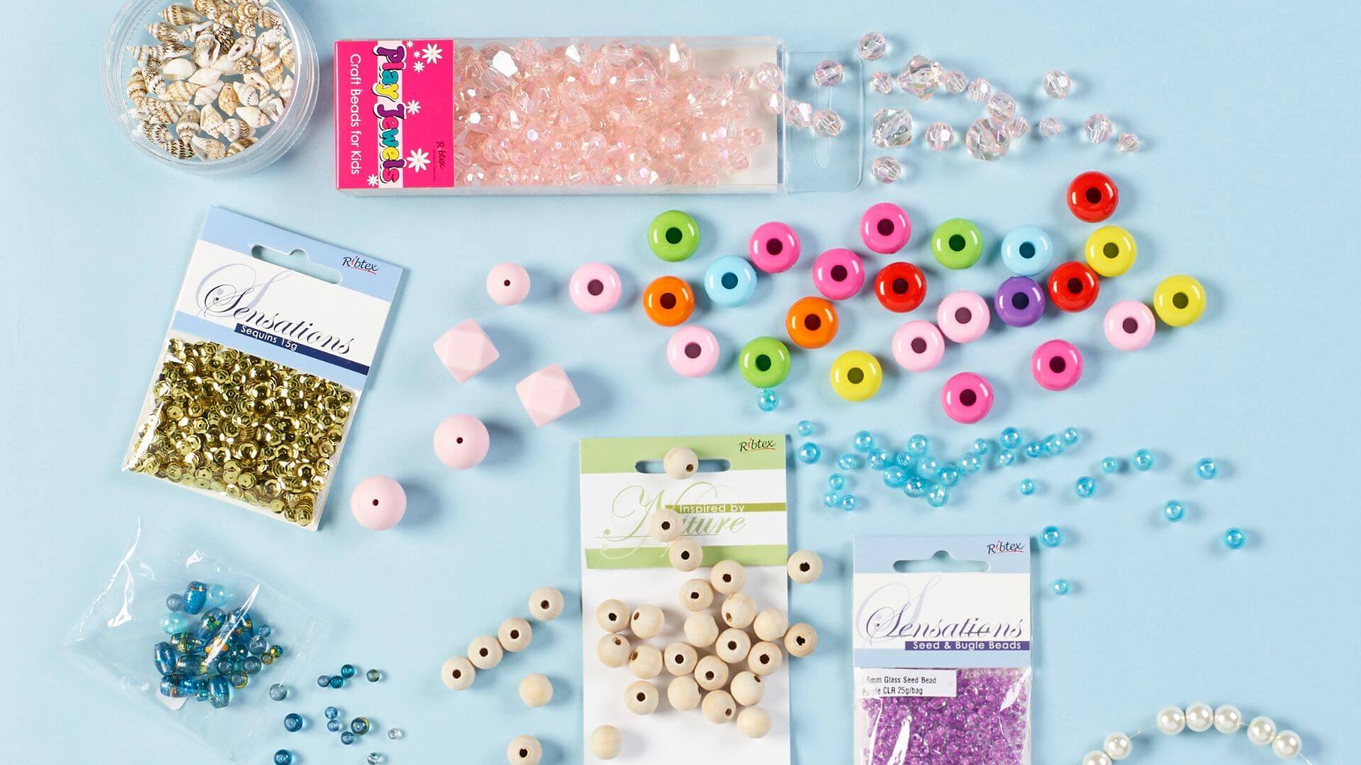 Colourful Kids’ Beads For Friendship Bracelets & Jewellery Making