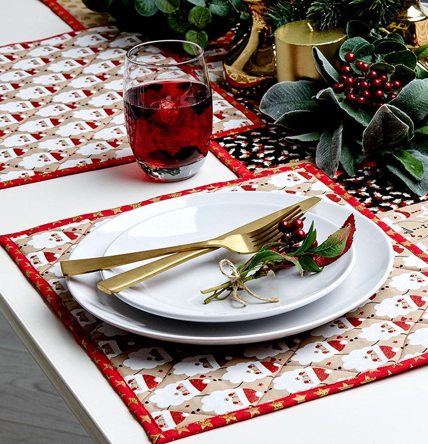 Christmas Sparkle Table Setting Project