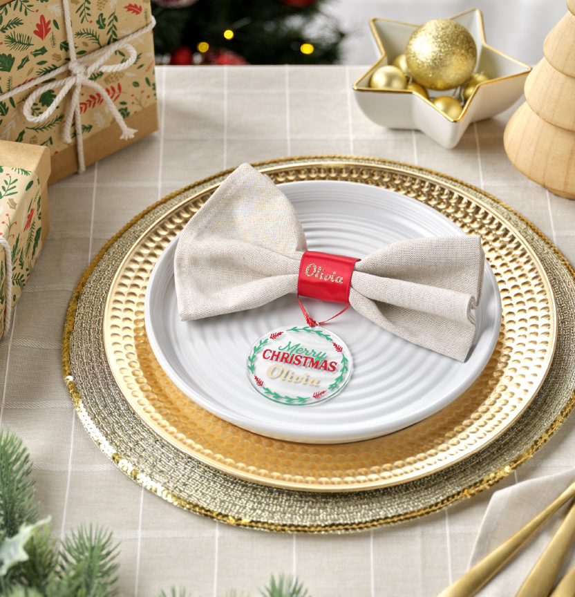 Create A Christmas Ornament Place Setting With Cricut Project