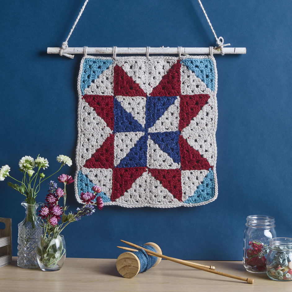 Crochet Wall Hanging Project