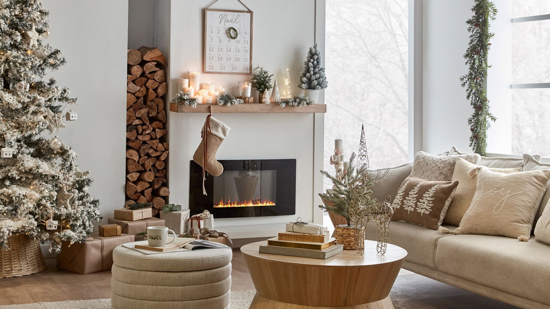 Choose the right indoor Christmas decorations | Spotlight New Zealand
