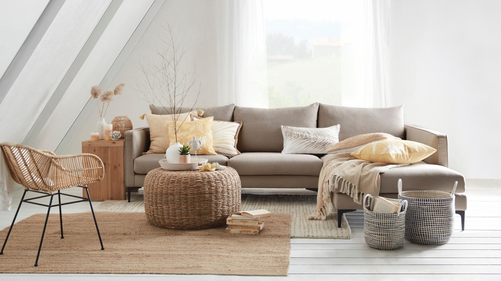 Refresh Your Space With These 5 Easy Living Room Decor Ideas