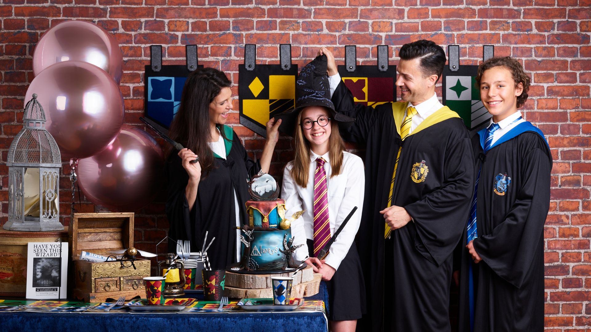 Harry Potter Themed Party Ideas & Costumes | Spotlight Australia Harry Potter Themed Party Ideas & Costumes | Spotlight Australia