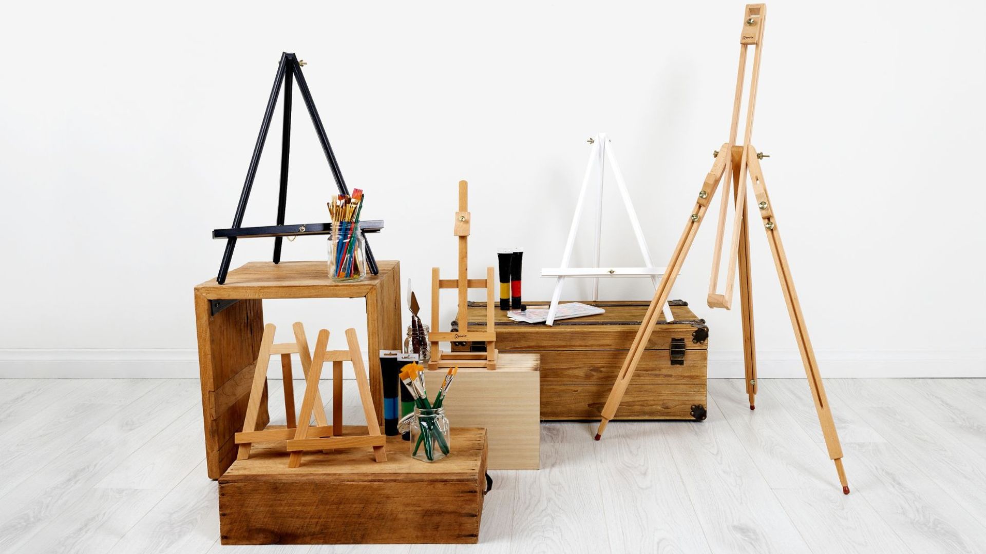 How to choose the right painting easel