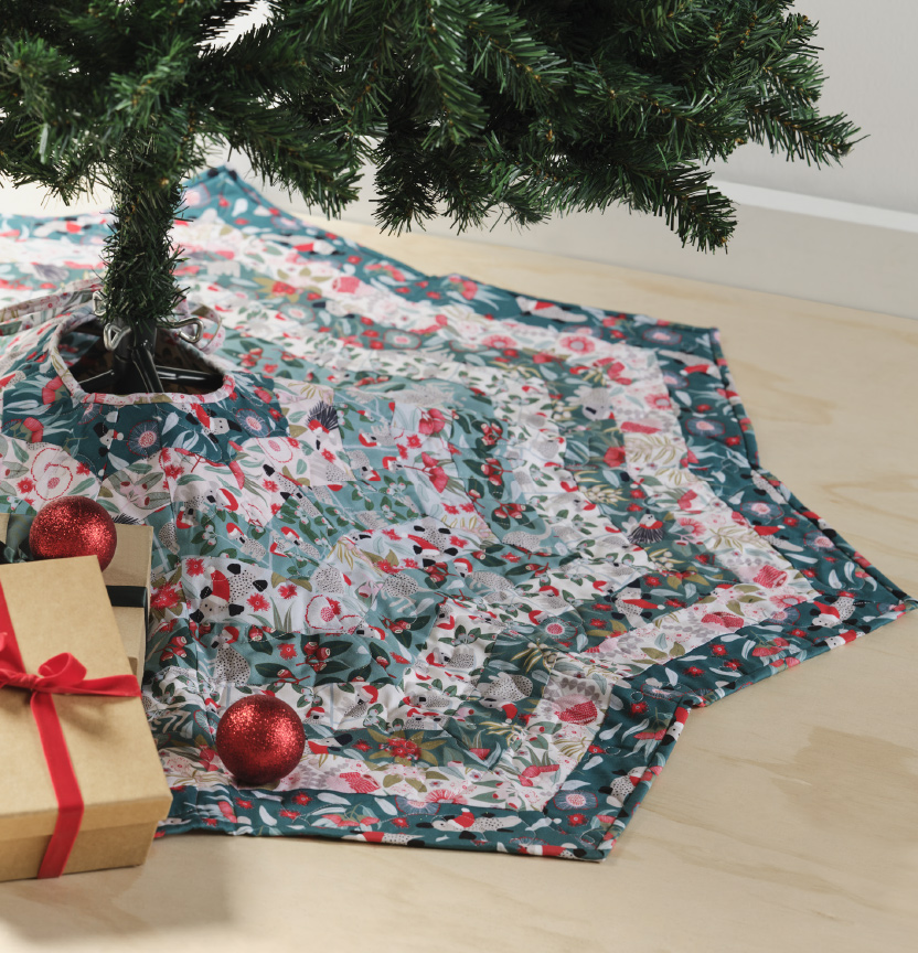 Jocelyn Proust Christmas Tree Skirt Project