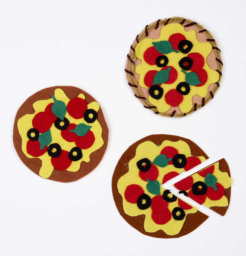 Katie Jacobs Felt Pizza Project