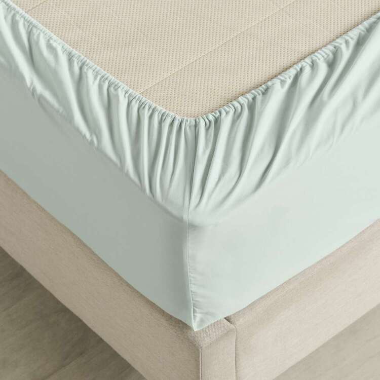 KOO 250 Thread Count Fitted Sheet Mint Super King