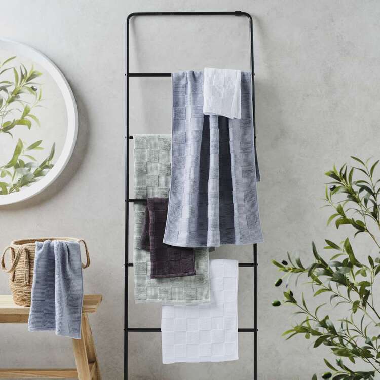 KOO Kai Jacquard 550GSM Towel Collection White