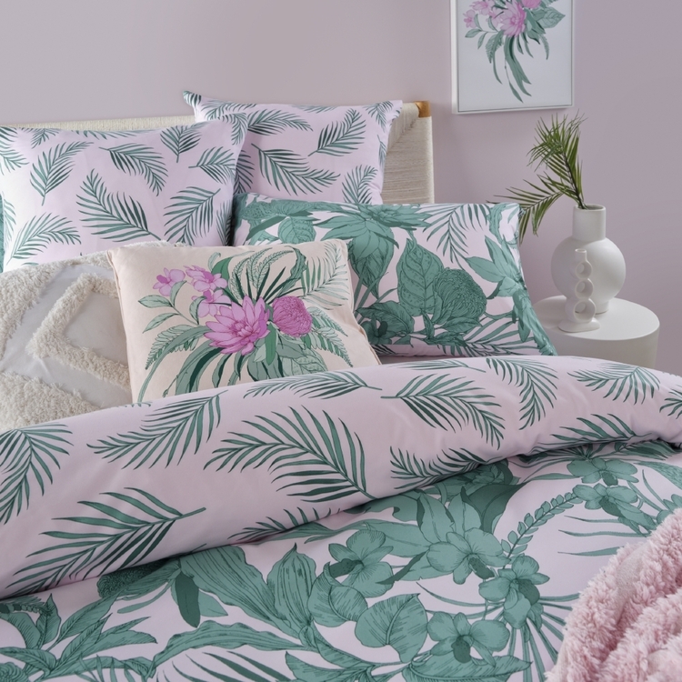 Ombre Home Kaia Quilt Cover Set Green
