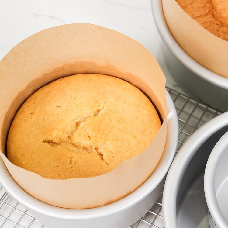 Round Ramping Cake Loyal Anodised Deep Round Cake Tin Grey | Spotlight Australia