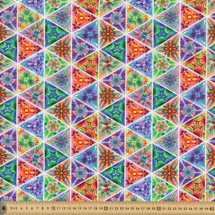 Flying Cloth Triangle Caravan Triangle Maze Printed Cotton Fabric Multicoloured 112 cm ...