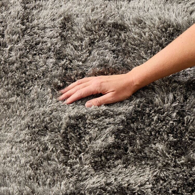 Luxury Living Nelson Shaggy Rug Silver Silver