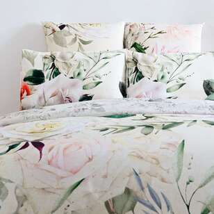KOO White Rose Quilt Cover Set Multicoloured