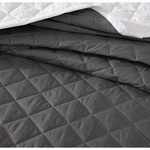 Logan & Mason Essex Bedspread Charcoal 260 cm x 260 cm