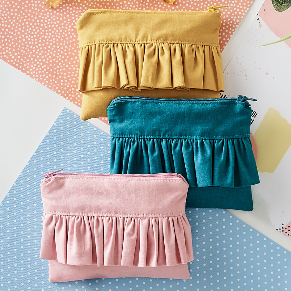 Ruffle Zip Pouch Project