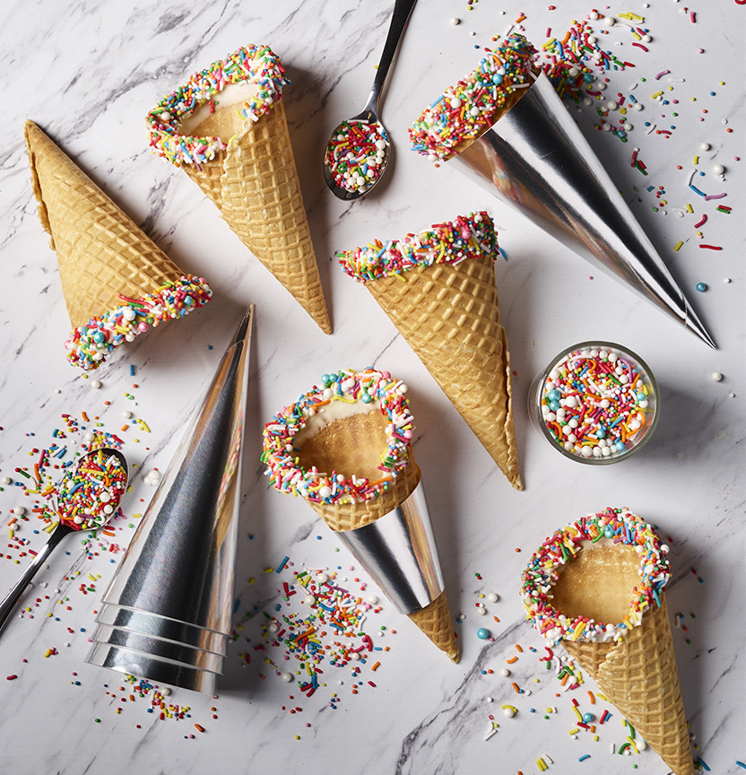Sprinkle Dipped Waffle Cones Project