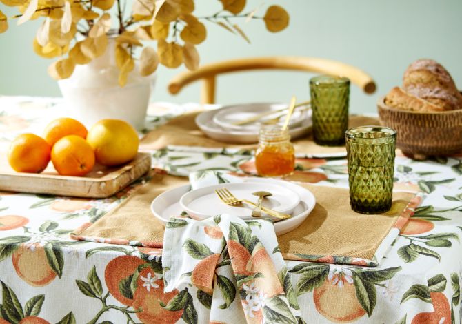 Easy Everyday Tablescaping Ideas That Will Blow You Away