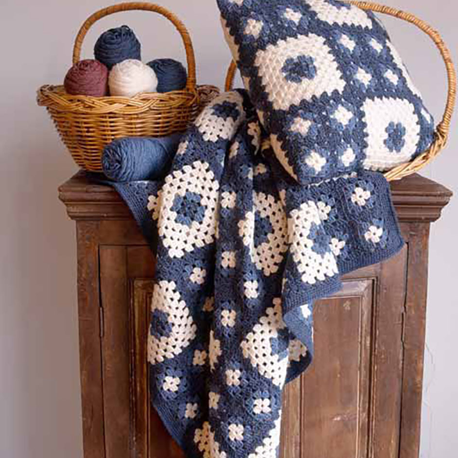 Thorobred Crochet Rug & Cushion Project