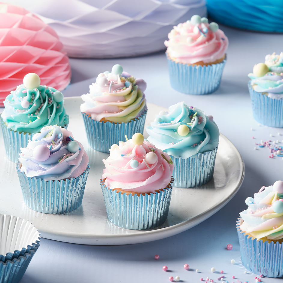 https://www.spotlightstores.com/medias/vanilla-cupcakes-with-swiss-meringue-buttercream-icing-project.jpg?context=bWFzdGVyfHJvb3R8NTcwMzA2fGltYWdlL2pwZWd8cm9vdC9oMDgvaDk1LzEzOTMwMzU3Njg2MzAyL3ZhbmlsbGEtY3VwY2FrZXMtd2l0aC1zd2lzcy1tZXJpbmd1ZS1idXR0ZXJjcmVhbS1pY2luZy1wcm9qZWN0LmpwZ3w3NjkzZDRmOGMzNTg1NDdmNjU2MTY1YjNlZGUwZTczM2ViYmNiZDVlMzQ4NDk2YmYzN2Y3ODU5MDhhYzk4MjFj